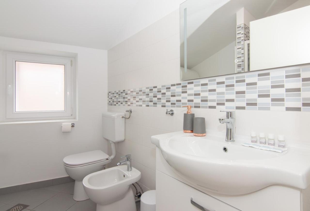 Apartments Elleon Piran By Locap Group Екстер'єр фото
